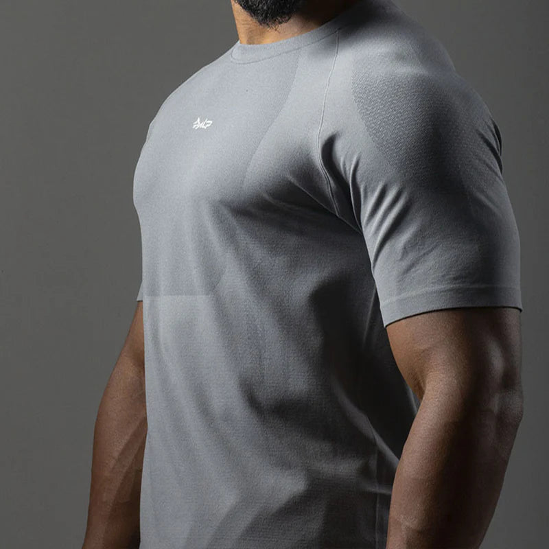 Kit Camiseta Apex + Bermuda Aerofit + Meia Performance 5