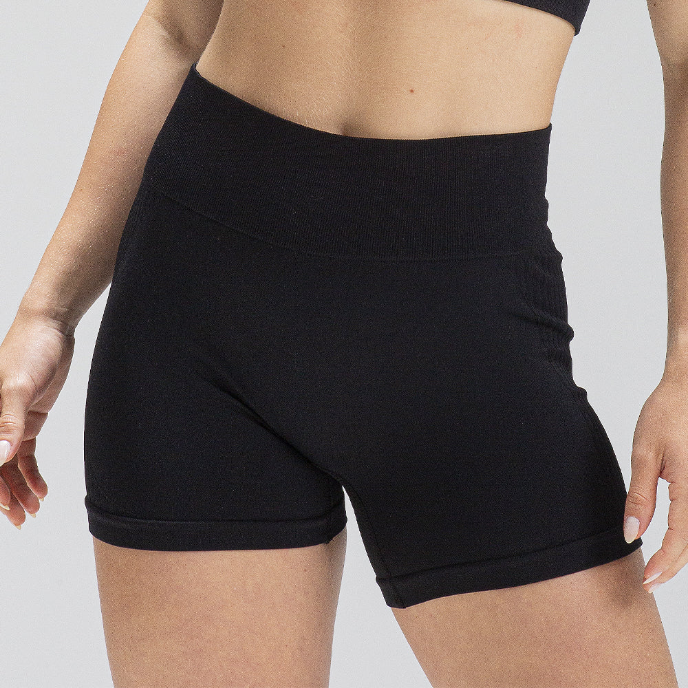 Short Seamless Preto Alpha Co